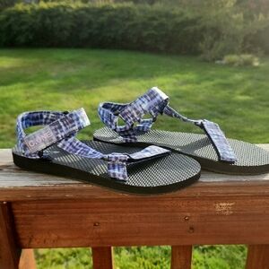 Women's Blue Sandals